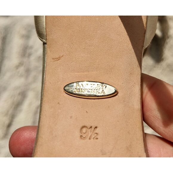 Badgley Mischka Ivory Odalis Ornamented Evening Sandals, Sz 9.5 LEFT & 8.5 RIGHT - Picture 12 of 14